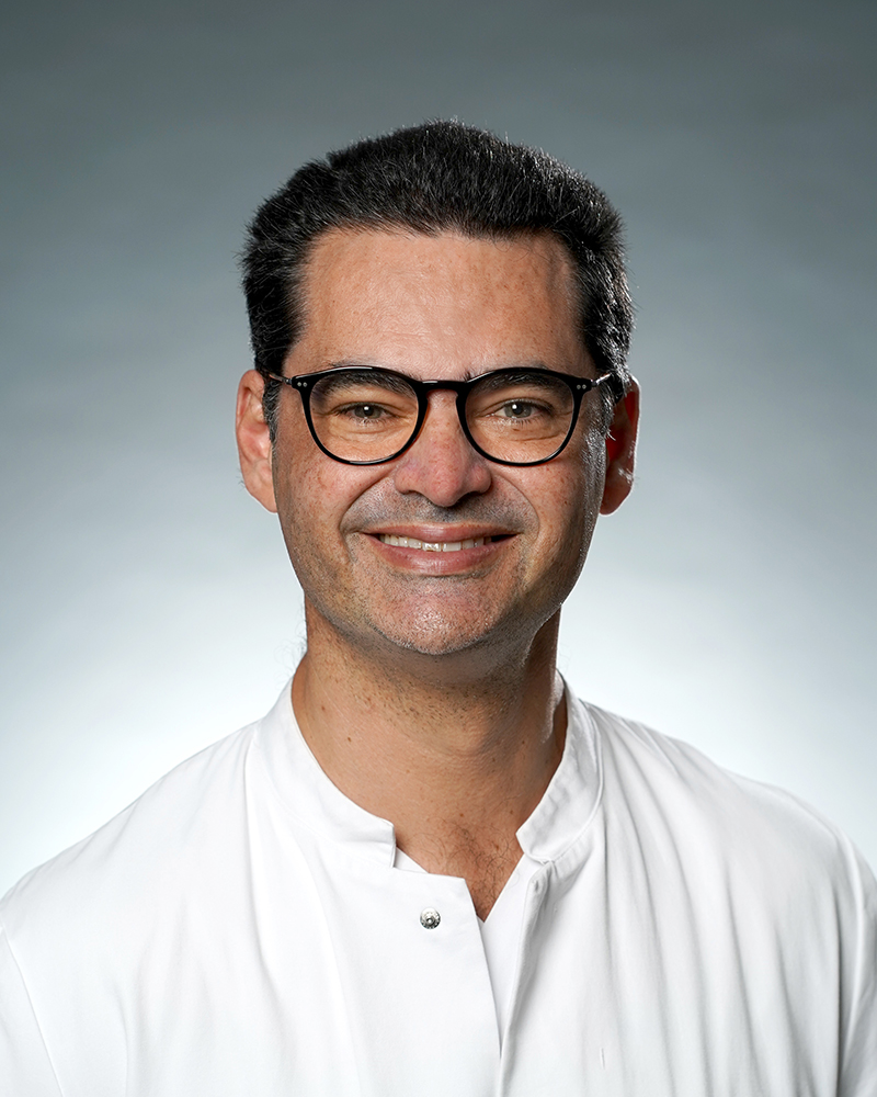 Portrait: Dr. Mauricio Bonoldi-Fortuna - Facharzt für Gefäßchirurgie